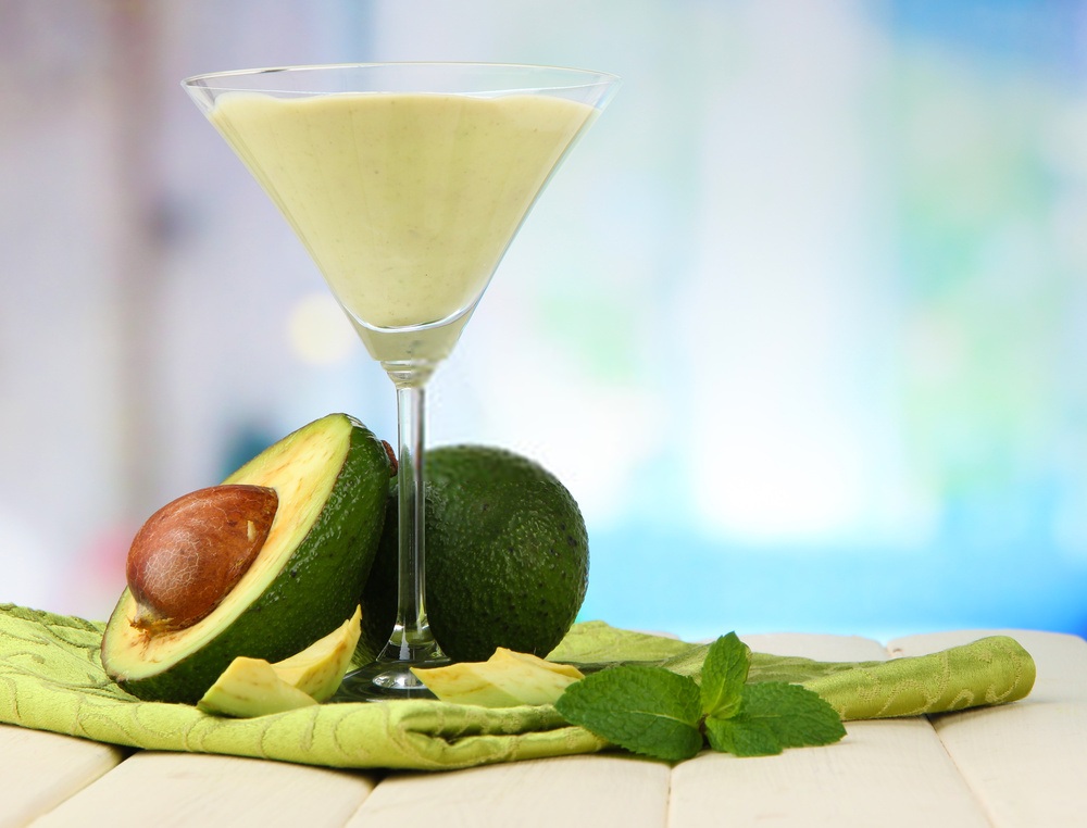 Four ways to make nutritious and tasty avocado smoothie